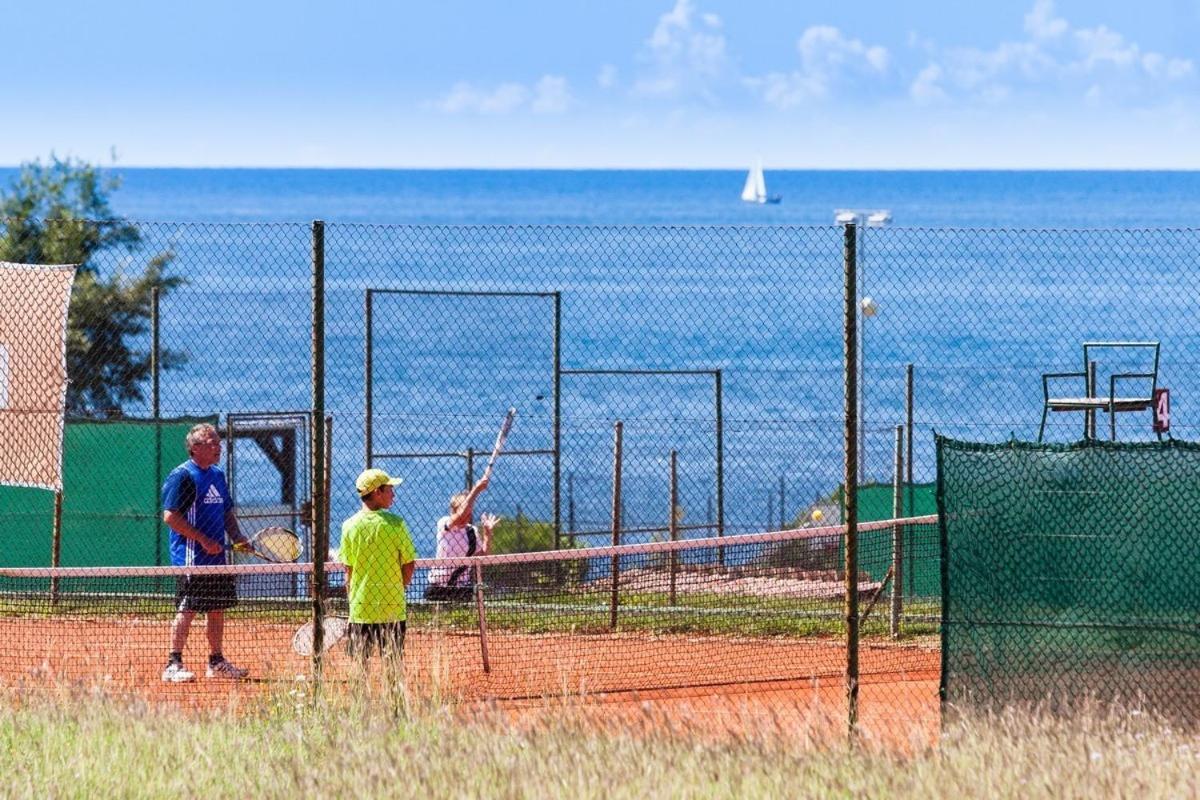 Adriamar Mobile Homes In Camping Park Umag Dış mekan fotoğraf