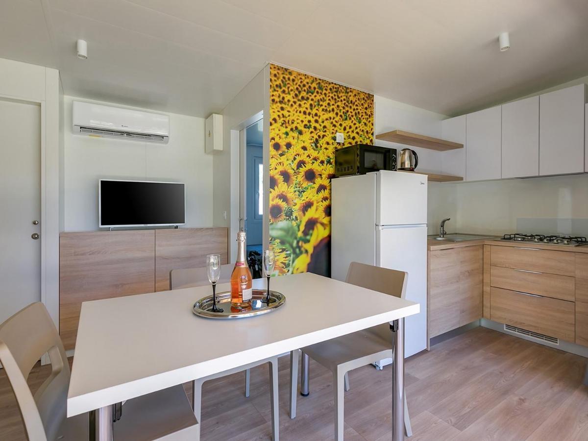 Adriamar Mobile Homes In Camping Park Umag Dış mekan fotoğraf